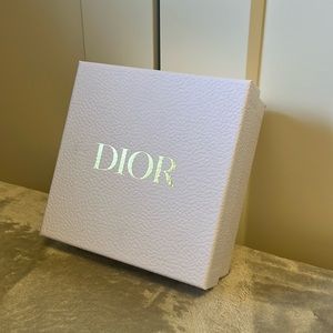 Dior gift box